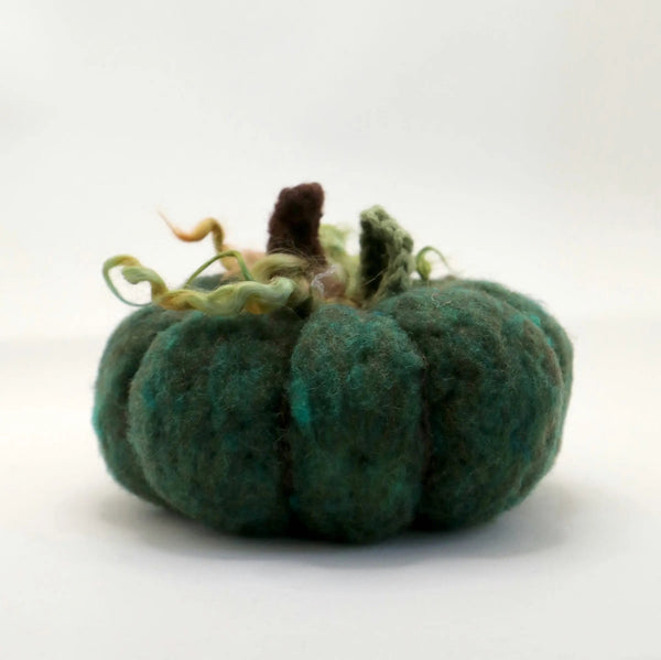 116 - 12 Felted Pumpkins - Elaine Grandon Fibre Arts - Painted Door on Main