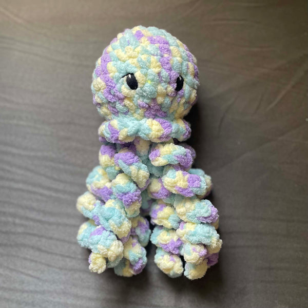 096-19 Jellyfish - Willing Hands Crochet