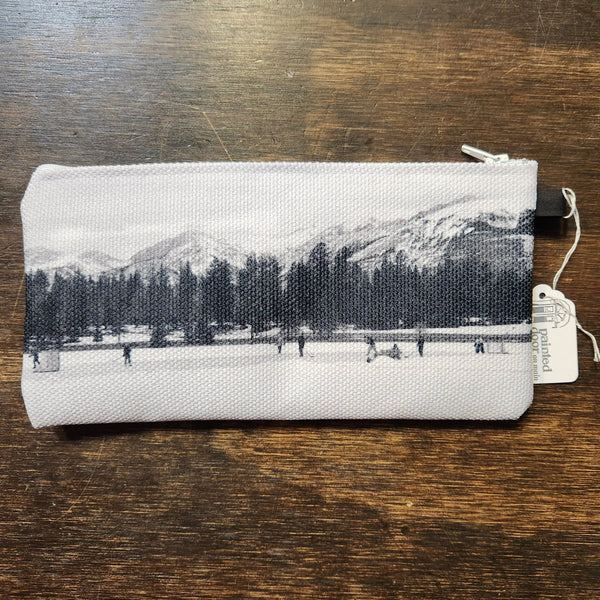 007 - 15 Pencil/Accessory Case - Ealanta Art Wear - Painted Door on Main