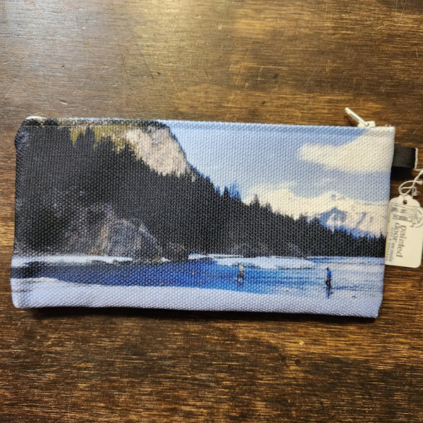 007 - 15 Pencil/Accessory Case - Ealanta Art Wear - Painted Door on Main