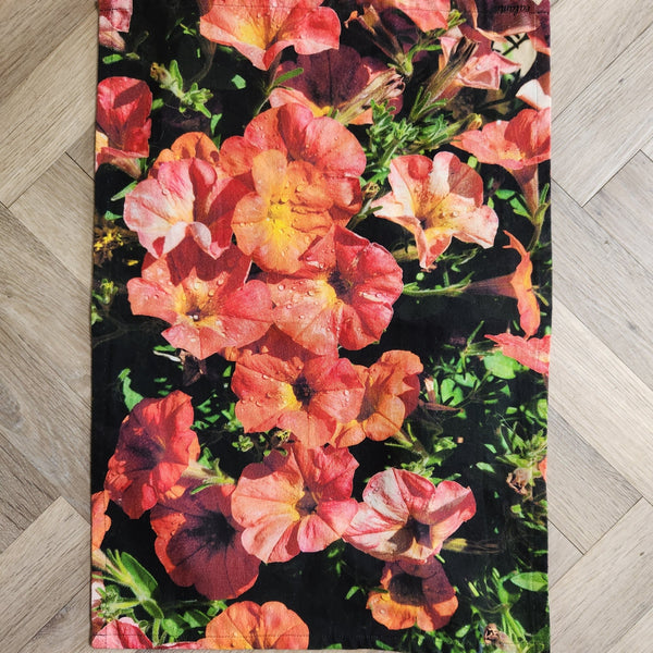 007 - 87 Tea Towels - Ealanta Art - Painted Door on Main