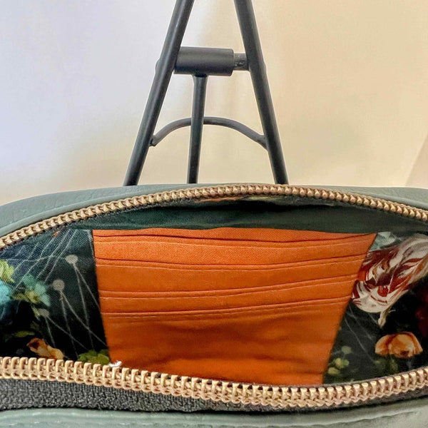 042 - 02 Louie Belt Bag - Sheila's Satchels - Painted Door on Main