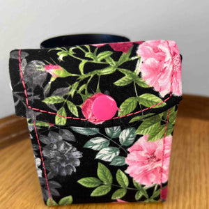 042 - 06 Fold Your Dough Wallet - Sheila's Satchels - Painted Door on Main
