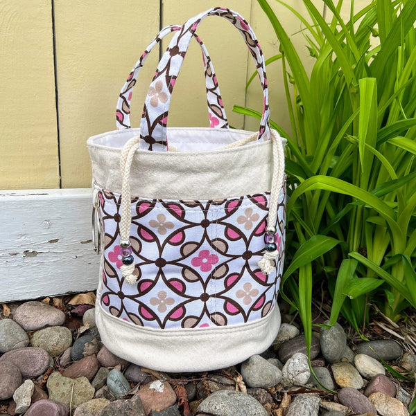 042 - 15 Busy Hands Project Bags - Sheila's Satchels - Painted Door on Main