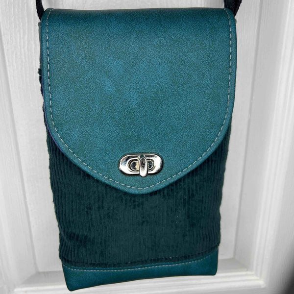 042 - 26 Charlotte Cross Body - Sheila's Satchels - Painted Door on Main
