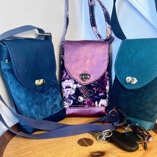 042 - 26 Charlotte Cross Body - Sheila's Satchels - Painted Door on Main