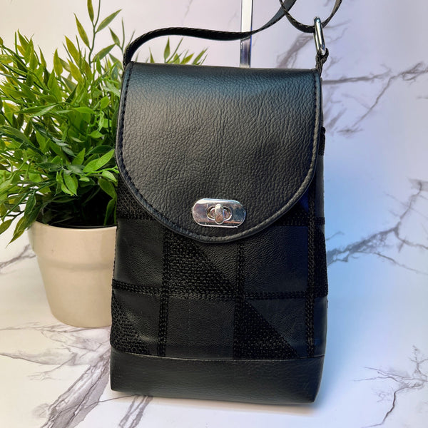 042 - 26 Charlotte Cross Body - Sheila's Satchels - Painted Door on Main