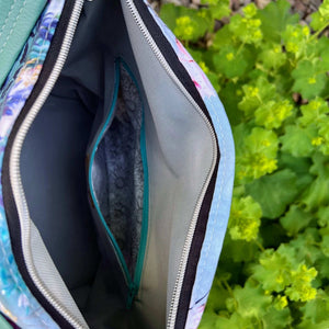 042 - 29 Krystal Convertible Bag - Sheila's Satchels - Painted Door on Main