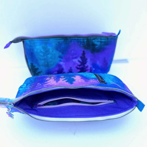 042 - 36 Aurora Pouch - Sheila's Satchels - Painted Door on Main
