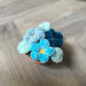 096 - 03 Plushy Plants - Willing Hands Crochet - Painted Door on Main