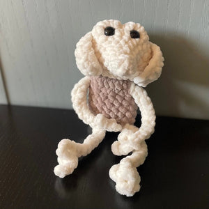 096 - 04 Characters - Willing Hands Crochet - Painted Door on Main