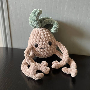 096 - 04 Characters - Willing Hands Crochet - Painted Door on Main