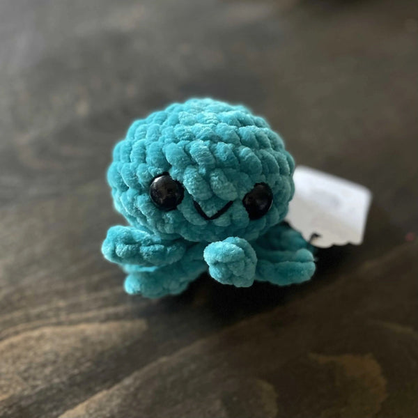 096 - 11 Mini Octopus - Willing Hands Crochet - Painted Door on Main