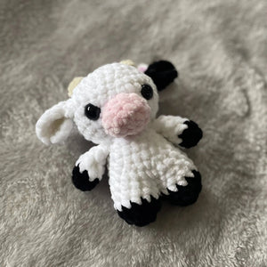 096 - 20 Farm Creatures - Willing Hands Crochet - Painted Door on Main