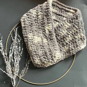 096 - 52 Adult Cowls - Willing Hands Crochet - Painted Door on Main