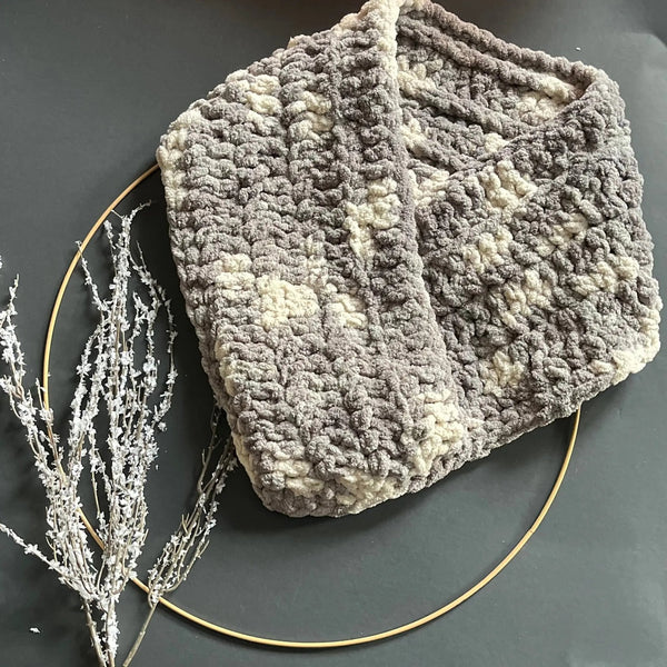 096 - 52 Adult Cowls - Willing Hands Crochet - Painted Door on Main