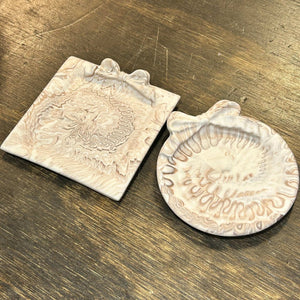 113 - 16 Marble Bow Trays - Flickering Aromas - Painted Door on Main
