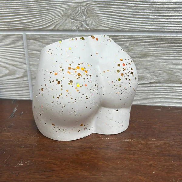 113 - 41 Booty Planters - Flickering Aromas - Painted Door on Main