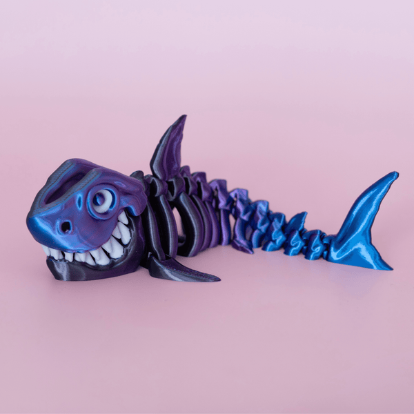 140 - 20 Flexi Shark - Layer Slayerz - Painted Door on Main