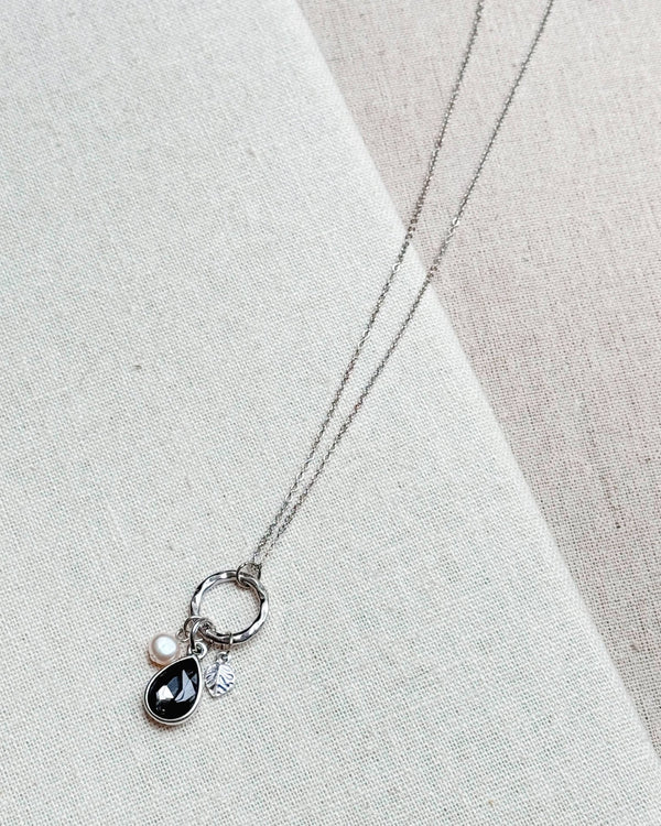 842 - 23 Rhinestone & Freshwater Pearl Necklace - Gracie Rose Designs - Painted Door on Main
