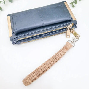 844 - 02 Macrame Wristlet - Caught In a Knot Co. - Painted Door on Main