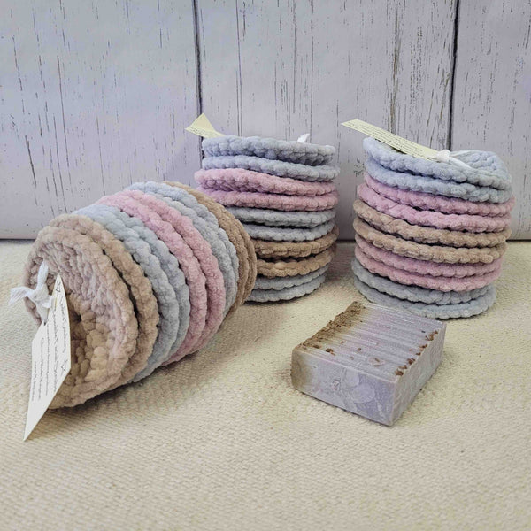 877 - 14 Reusable Face Wipes - Leslie's Stitchery - Painted Door on Main