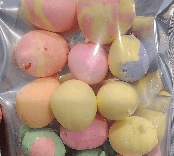 885 - 06 Assorted Polar Bites - Northern Lights Candy - Painted Door on Main
