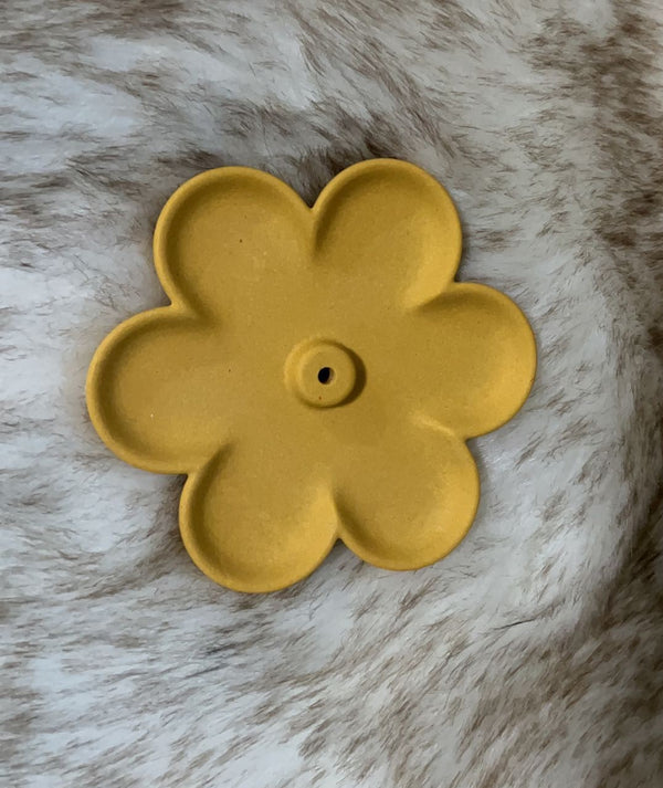113-04 Flower Incense Holder - Flickering Aromas
