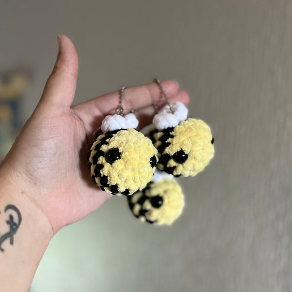 096-15 Cutie Keychains - Willing Hands Crochet - Painted Door on Main