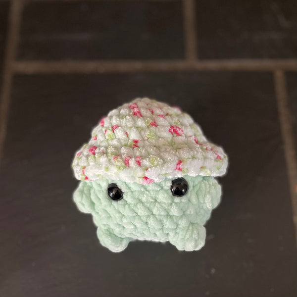 096-13 Chunky Mushrooms - Willing Hands Crochet