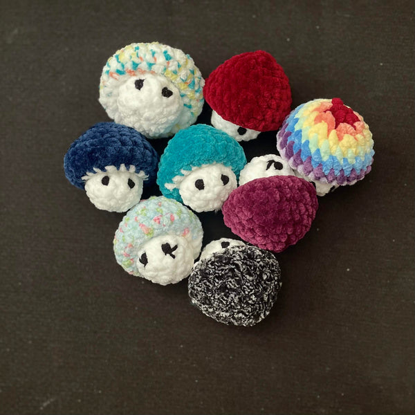 096-14 Plushy Minis - Willing Hands Crochet