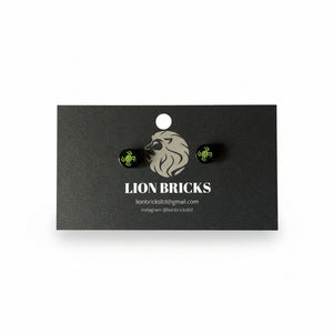 Basic Studs - Lion Bricks - Painted Door on Main