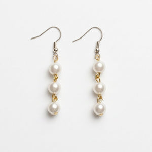 Beaded Earring Workshop | 10+ - Painted Door on Main