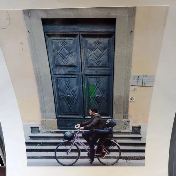 007 - 02 Prints 8x10" - Ealanta Photography - Painted Door on Main