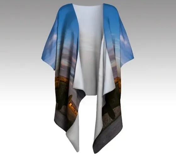 007 - 40 Kimono Wrap - Ealanta Art Wear - Painted Door on Main