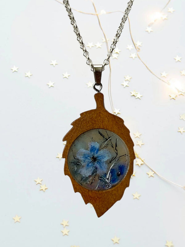 039 - 62 Beeswax Necklaces - Wanna Bee Art - Painted Door on Main