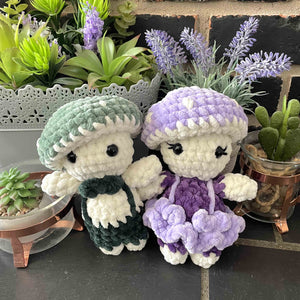 096 - 45 Garden Characters - Willing Hands Crochet - Painted Door on Main