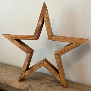 820 - 07 Medium Wood Star - Larcher Woods & Crafts - Painted Door on Main