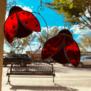 876 - 13 Ladybug Suncatchers - A Touch Of Glass - Painted Door on Main
