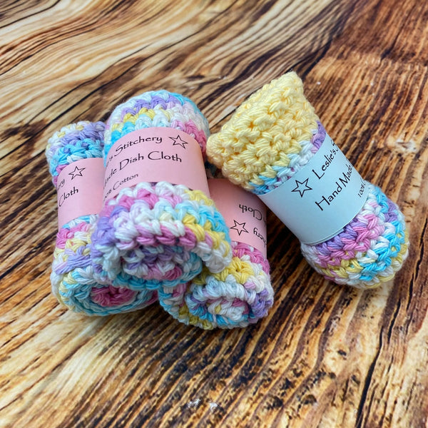 877 - 05 Crocheted Dish Cloths - Leslie's Stitchery - Painted Door on Main