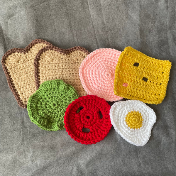 096-24 Sandwich Play Set - Willing Hands Crochet